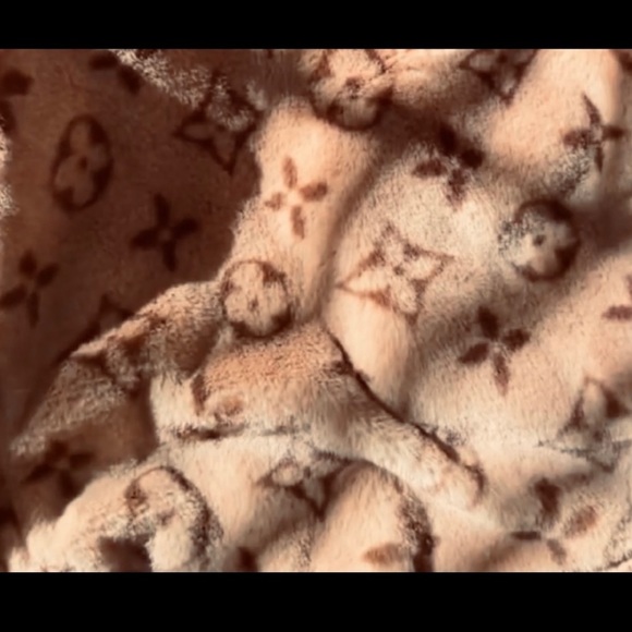 NEW 🐾 designer doggie jacket - Picture 9 of 10